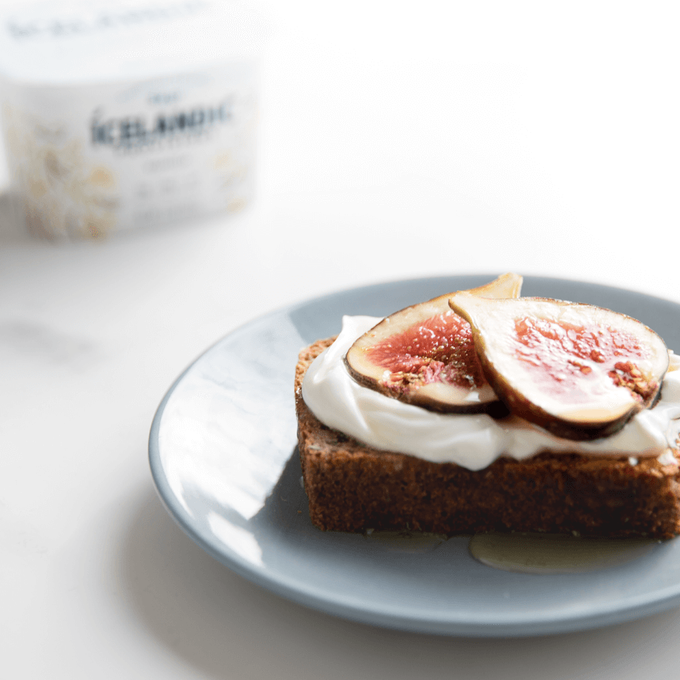 Cover Image for Traditional Vanilla Skyr & Fig Toast