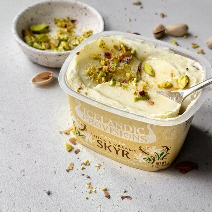 Cover Image for White Chocolate Pistachio Magic Shell Skyr Cup 
