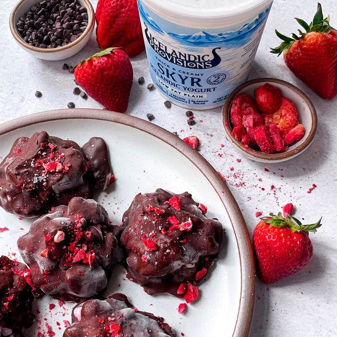 Cover Image for Chocolate Covered Berry Skyr Clusters